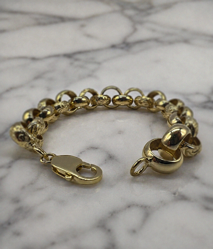 9ct Yellow Gold Engraved & Plain Belcher Bracelet – 13mm