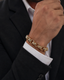 9ct Yellow Gold Engraved & Plain Belcher Bracelet – 13mm