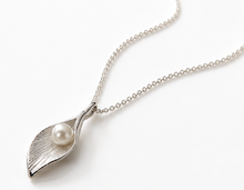 Sterling Silver Freshwater Pearl Calla Lily Pendant Necklace