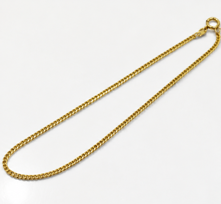 9ct Yellow Gold 1.5mm Super Flat Curb Chain