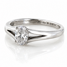 9ct White Gold Oval-Cut Split-Shoulder 0.31ct Diamond Engagement Ring