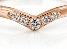 Rose Gold 0.12ct Five-Stone Shaped Diamond Wedding Ring
