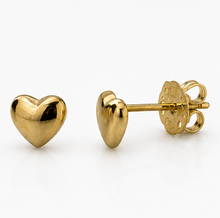 9ct Yellow Gold Heart Stud Earrings