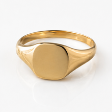 9ct Yellow Gold Cushion Signet Ring - Classic Polished Finish