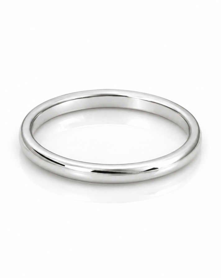 9ct White Gold 4mm Court Men’s Ring – Classic Polished Band