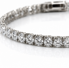 9ct White Gold 8.20ct Lab-Grown Diamond Tennis Bracelet
