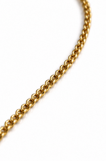 9ct Yellow Gold Small Heart Pendant Necklace – 46cm Curb Chain