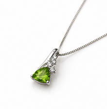 9ct White Gold Trillion Peridot & White Topaz Pendant – 46cm Curb Chain