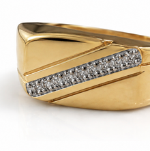 9ct Gold Diamond Accent Signet Ring – Contemporary Men’s Design