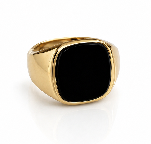 Heavy 9ct Yellow Gold Black Onyx Signet Ring – Cushion Cut | 8g Solid Gold