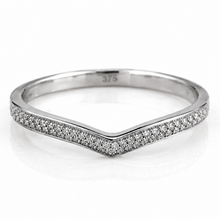 9ct White Gold Micro Diamond V-Shaped Ring – 0.075ct