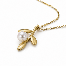 Willow Pearl Necklace in 9ct Gold