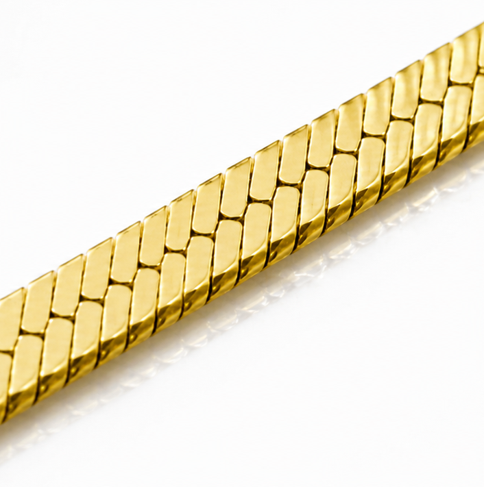 Flat Herringbone Chain Necklace – 18ct Gold Plated Sterling Silver (40–46cm).