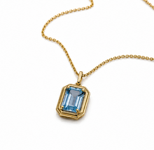 Elongated Aquamarine Pendant in 9ct Gold Curb Chain