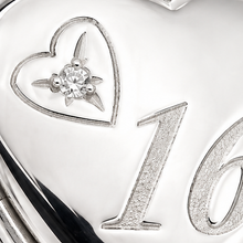 Heart Locket Diamond Macro View