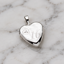 Heart Locket Marble View