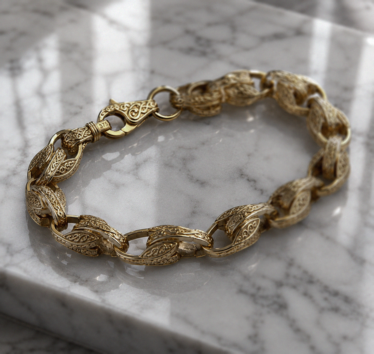 9ct Yellow Gold Medium Tulip Link Bracelet – Plain Finish