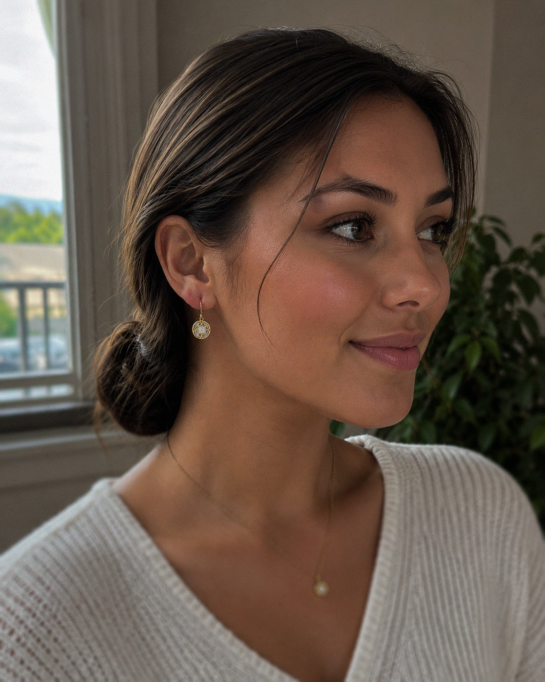9ct Yellow Gold Mother of Pearl Swirl Drop Earrings