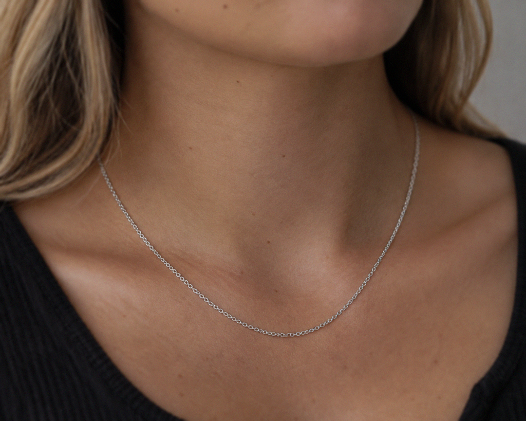 9ct White Gold Diamond-Cut Oval Belcher Chain