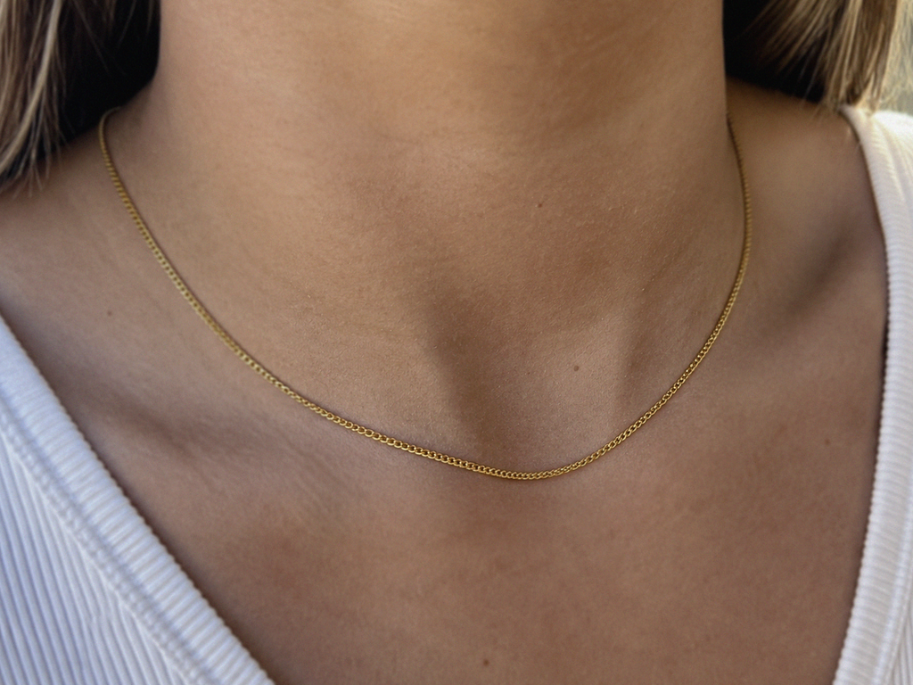 9ct Yellow Gold Classic Curb Chain Necklace