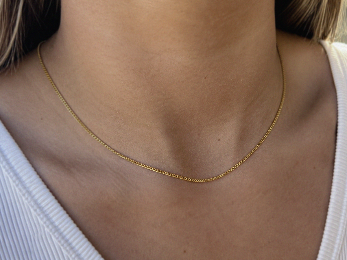 9ct Yellow Gold Classic Curb Chain Necklace