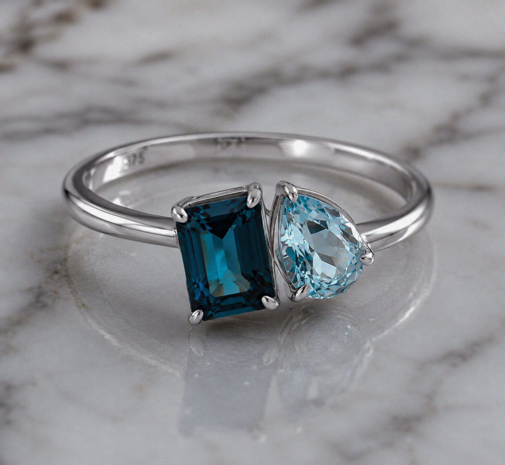 Toi et Moi London & Sky Blue Topaz Ring in 9ct White Gold