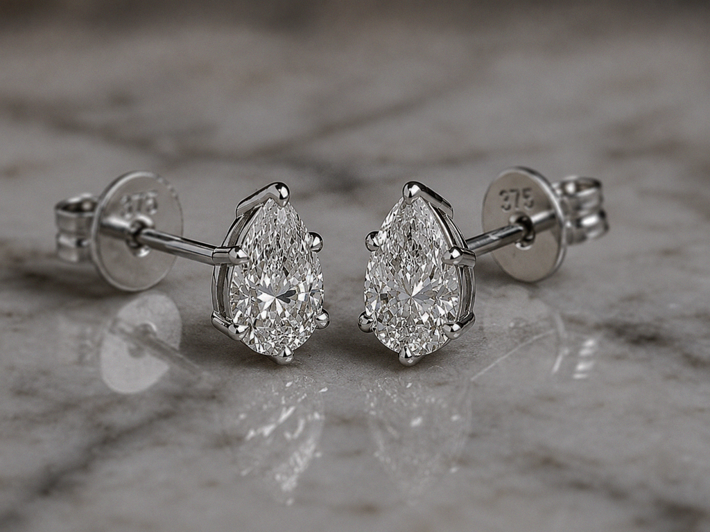 9ct White Gold Pear Cut Lab-Grown Diamond Stud Earrings