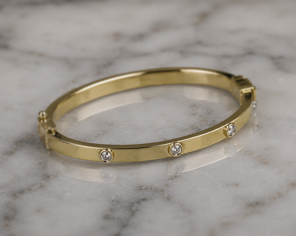9ct Yellow Gold Children’s CZ Set Hinged Bangle
