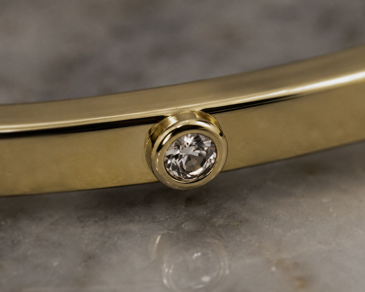 9ct Yellow Gold CZ Set Hinged Bangle