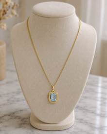 Elongated Aquamarine Pendant in 9ct Gold Curb Chain