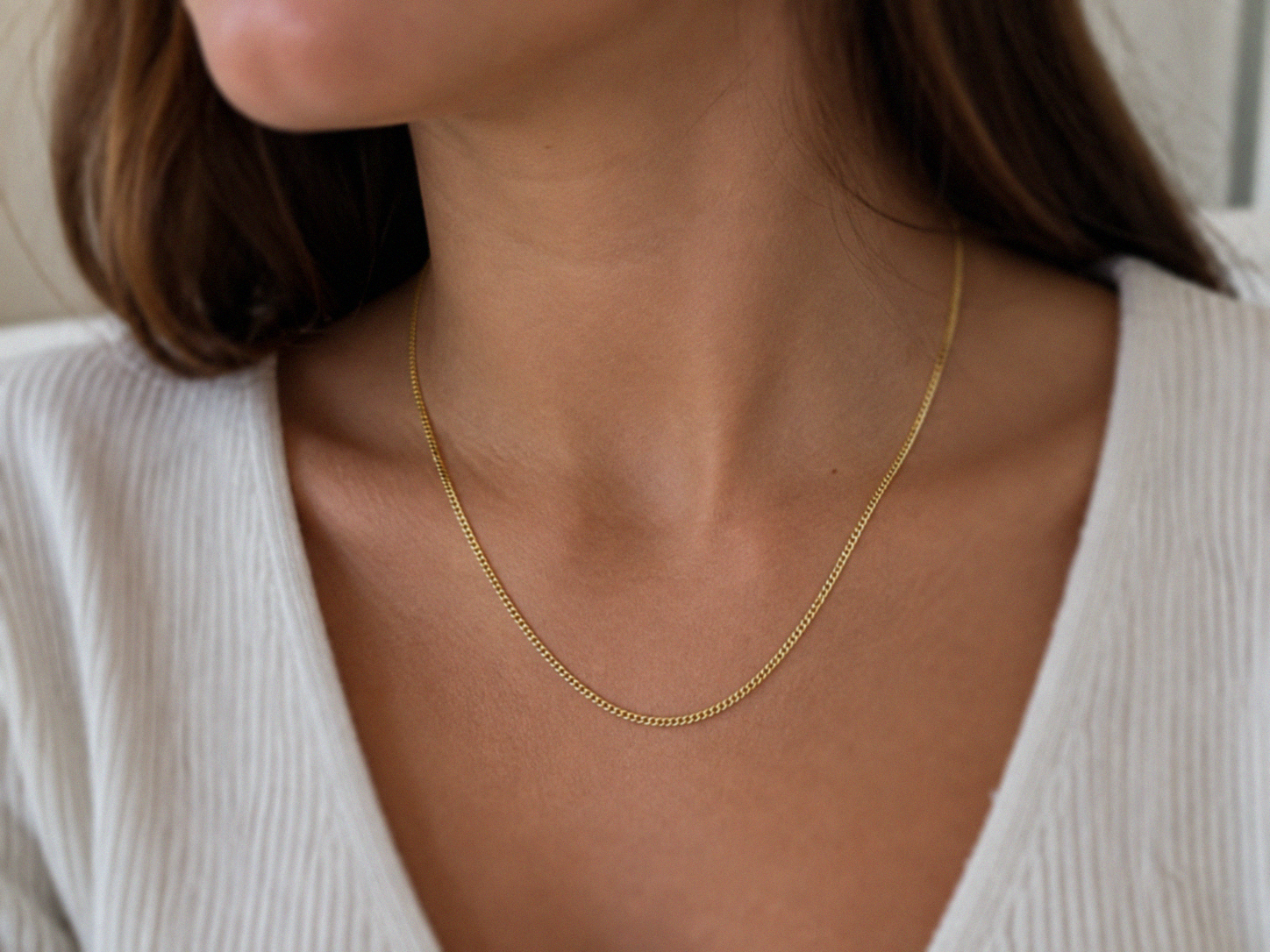 9ct Yellow Gold 1.5mm Super Flat Curb Chain