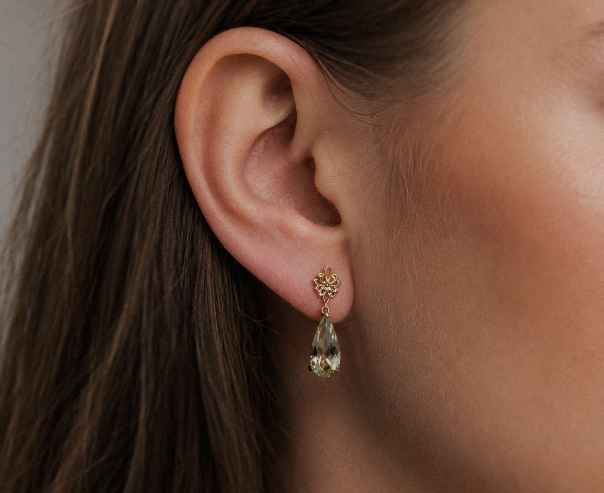 9ct Yellow Gold Green Quartz Drop Earrings with Swirl Detail