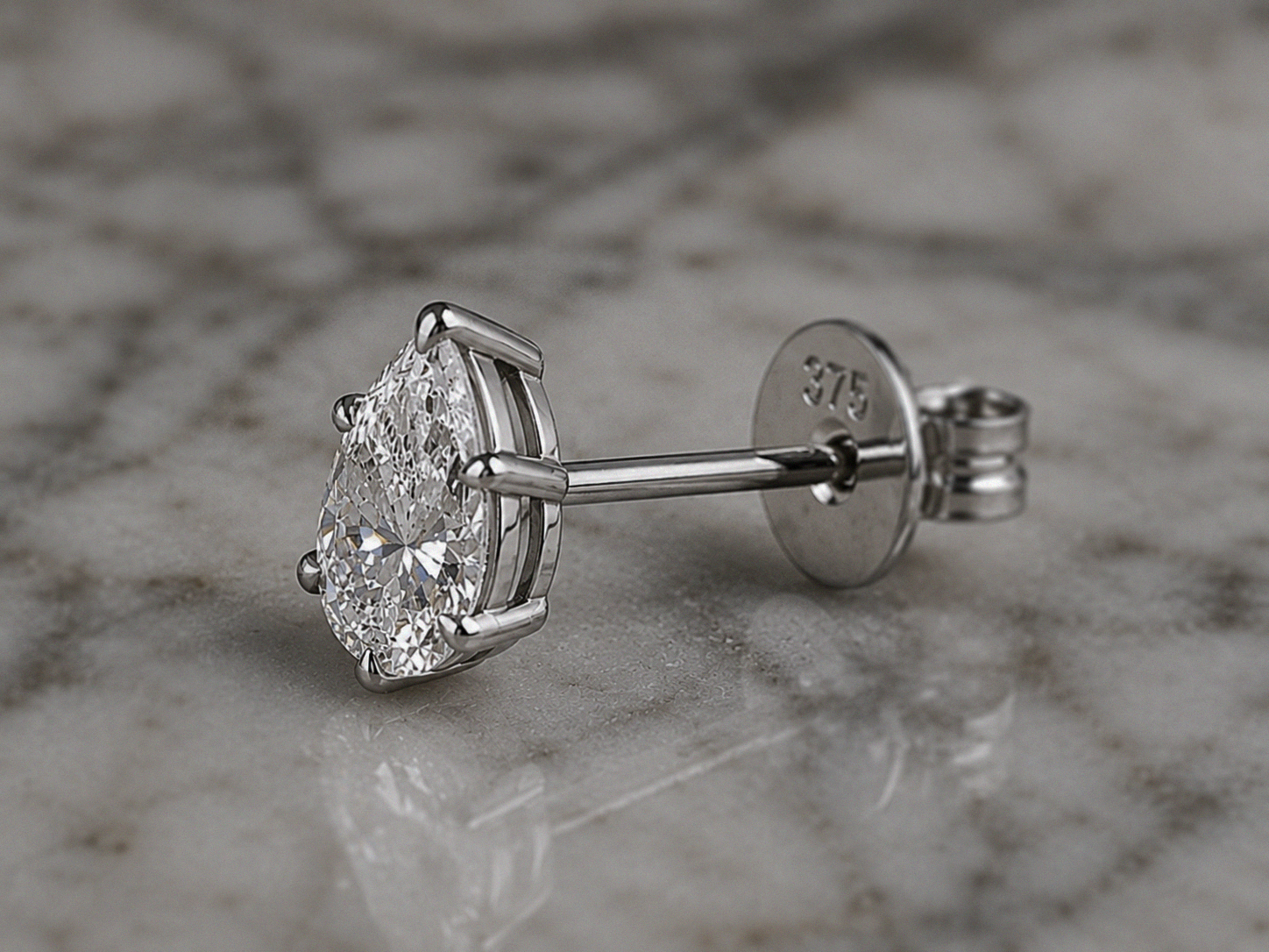 9ct White Gold Pear Cut Lab-Grown Diamond Stud Earrings