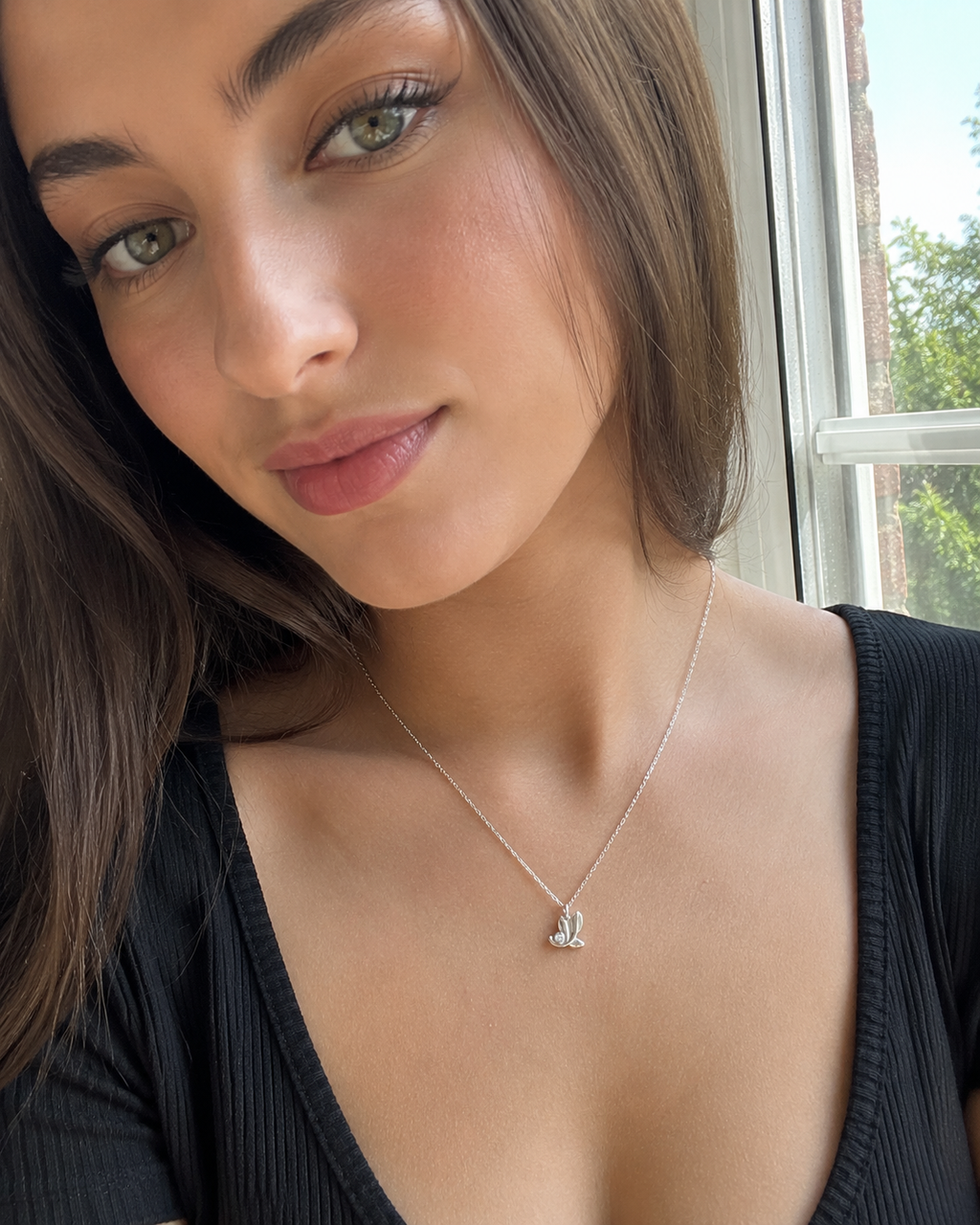 Sterling Silver Leaf Necklace With Natural Diamond