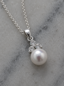 Sterling Silver Shell Pearl & Cubic Zirconia Drop Pendant with Trace Chain