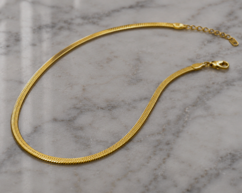 9ct Yellow Gold Herringbone Chain Necklace – 45cm (3.7g)