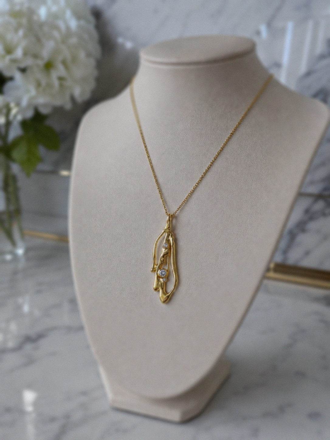 Banyan 18ct Gold Vermeil Lab-Grown Diamond Organic Pendant Necklace