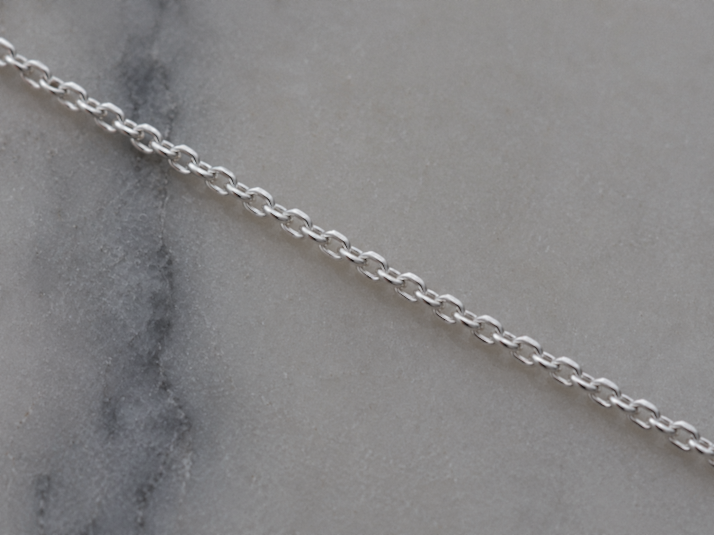 Sterling Silver Yellow Gold Plated Woven Circle Pendant with Trace Chain