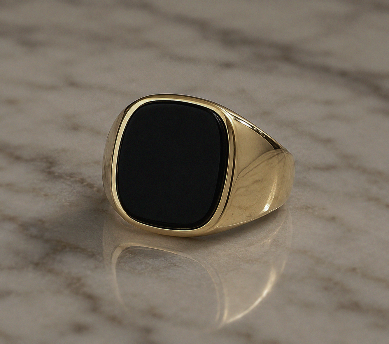 Heavy 9ct Yellow Gold Black Onyx Signet Ring – Cushion Cut | 8g Solid Gold