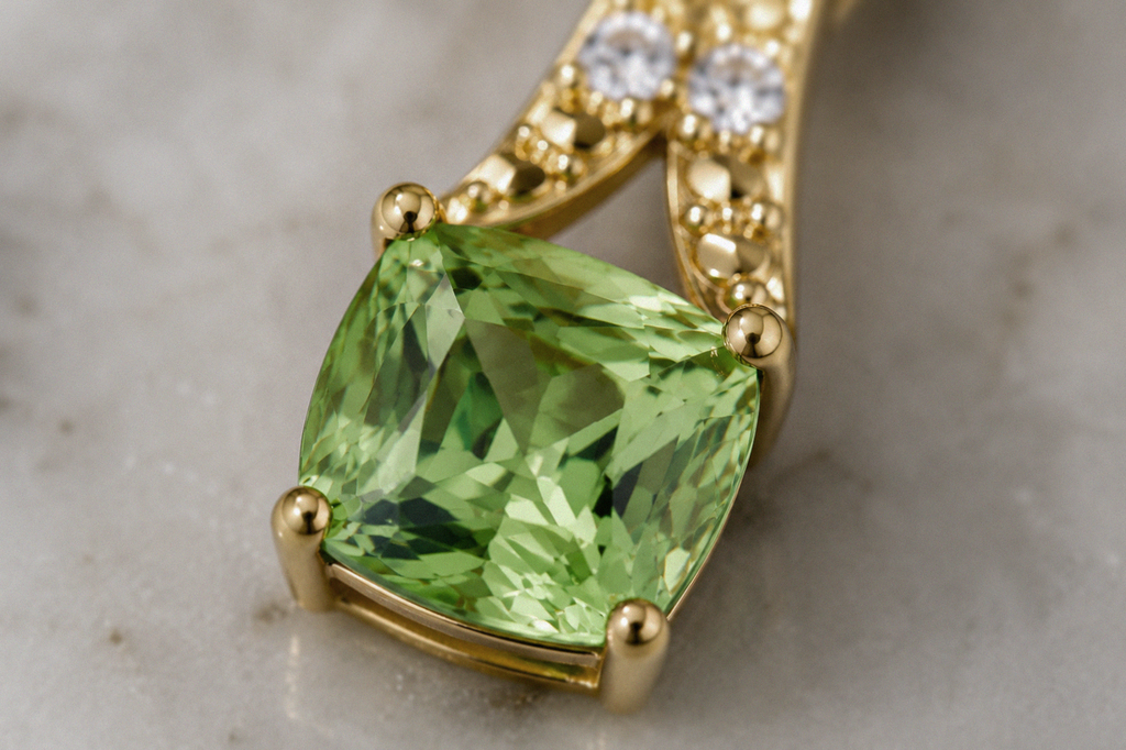 9ct Yellow Gold Green Sapphire & Diamond Drop Pendant