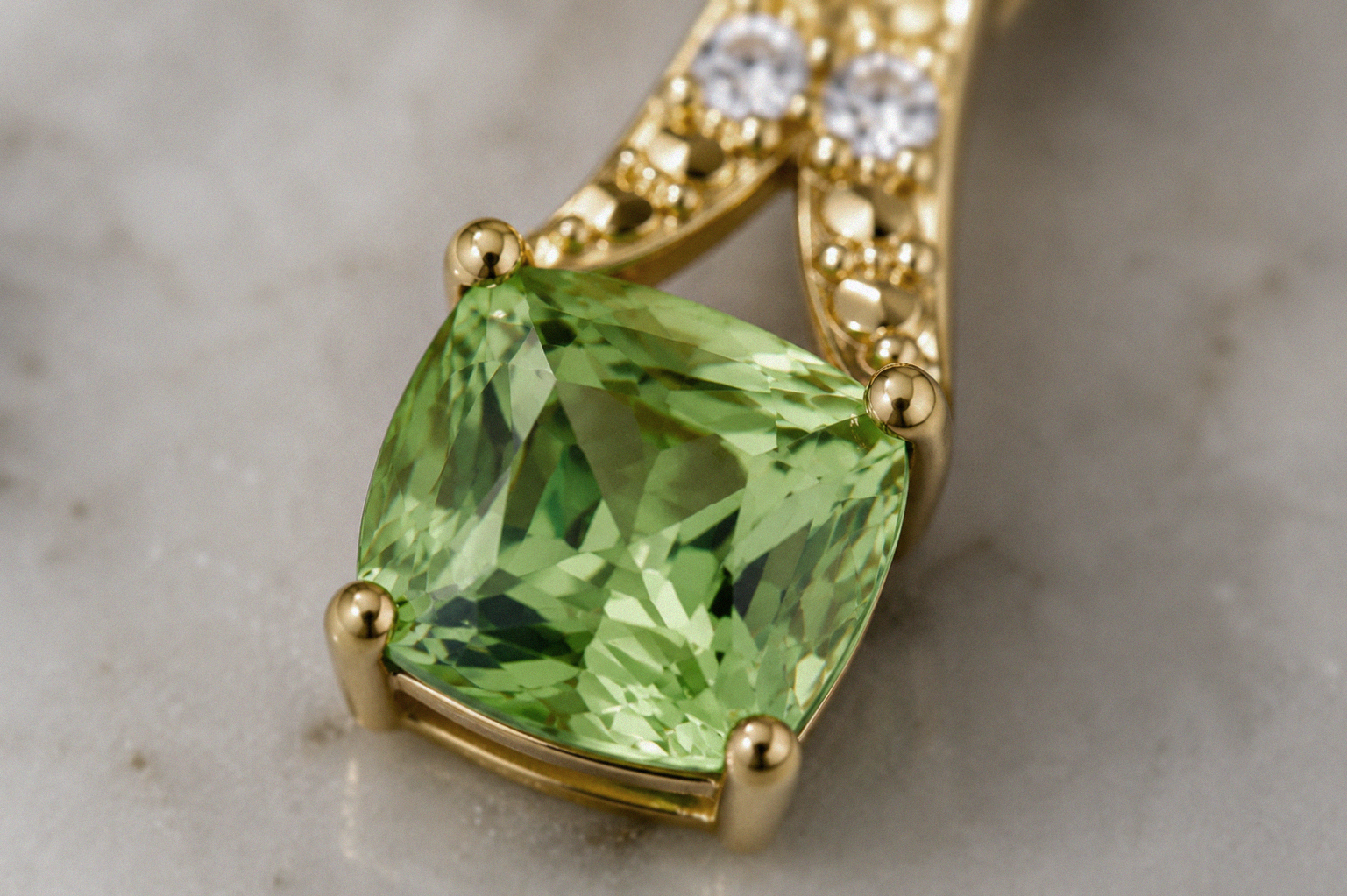 9ct Yellow Gold Green Sapphire & Diamond Drop Pendant