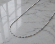 9ct White Gold Diamond-Cut Oval Belcher Chain