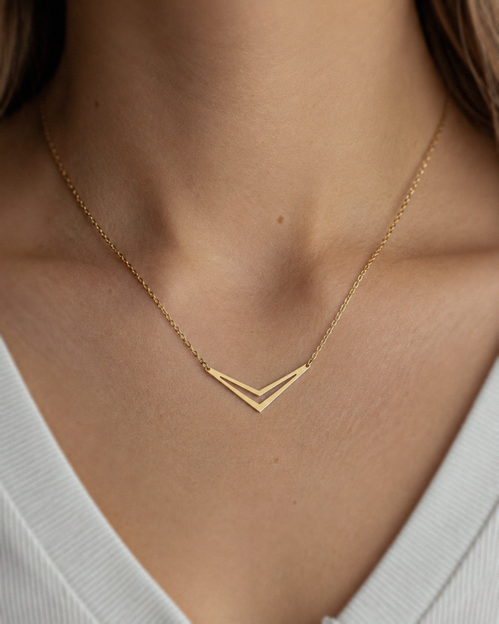 9ct Yellow Gold Double Chevron Arrow Necklace 16 Inch