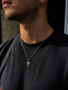 Sterling Silver Plain Cross Pendant with Diamond Cut Chain (41–46cm Adjustable)