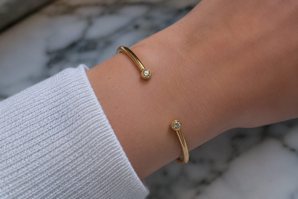 18ct Yellow Gold 0.16ct Diamond Open Bangle Bracelet
