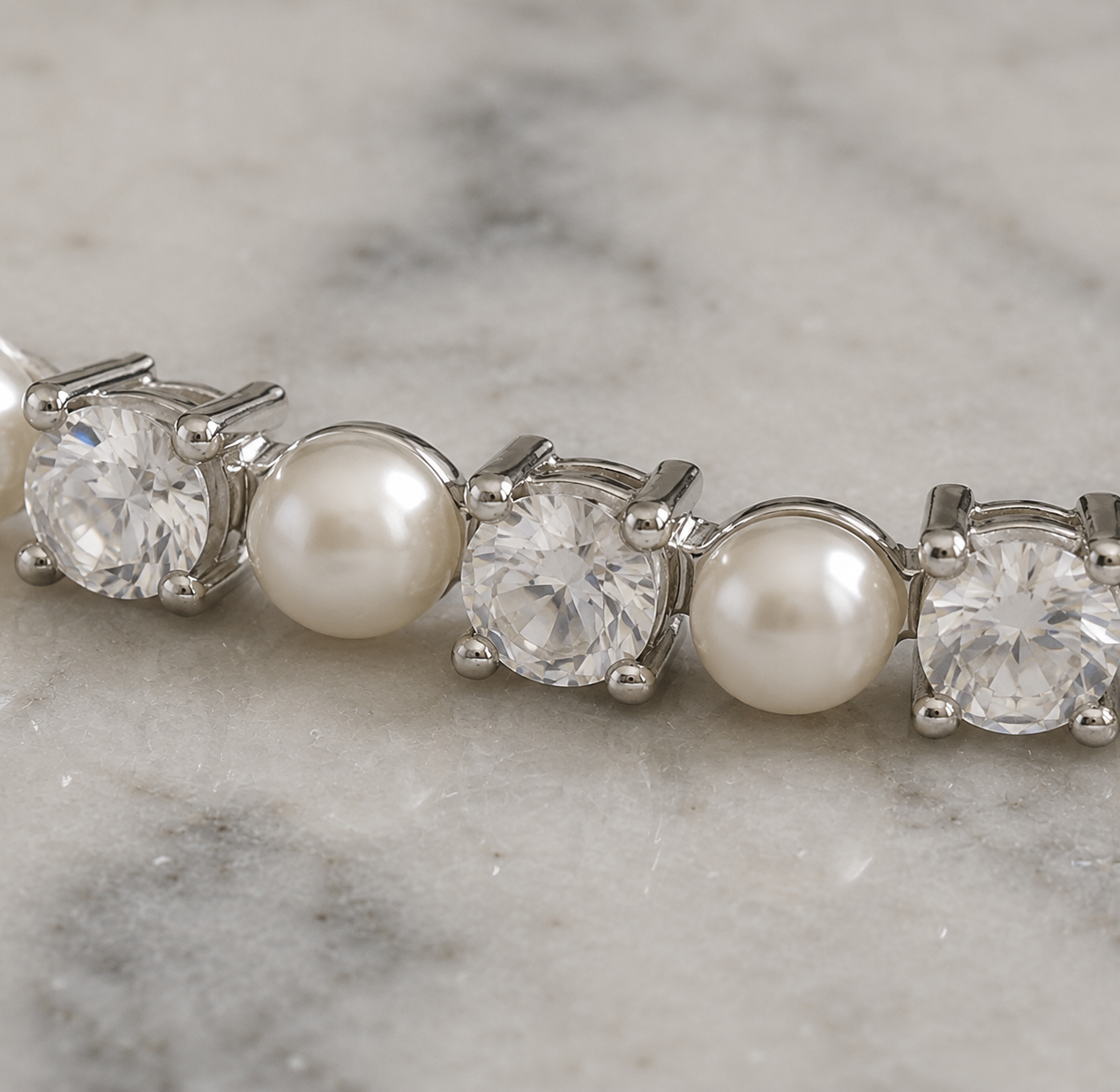 Diamonfire Sterling Silver Pearl and Zirconia Tennis Bracelet