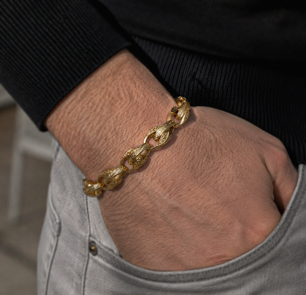 9ct Yellow Gold Medium Tulip Link Bracelet – Plain Finish
