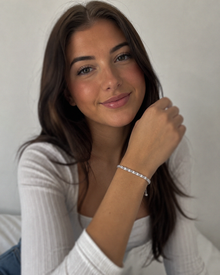 Sterling Silver Moissanite Cross-Link Slider Bracelet