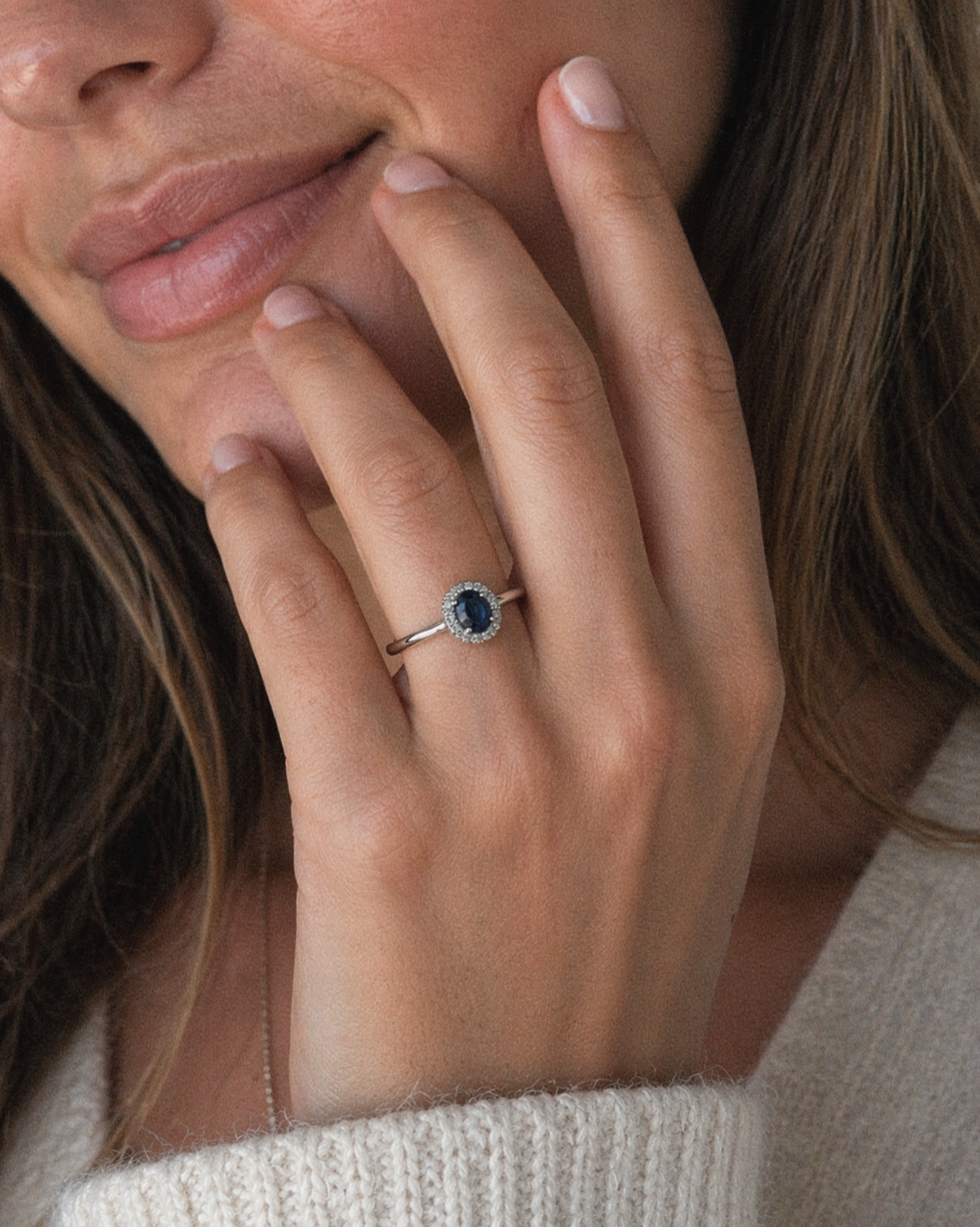 9ct White Gold Blue Sapphire & Diamond Cluster Ring