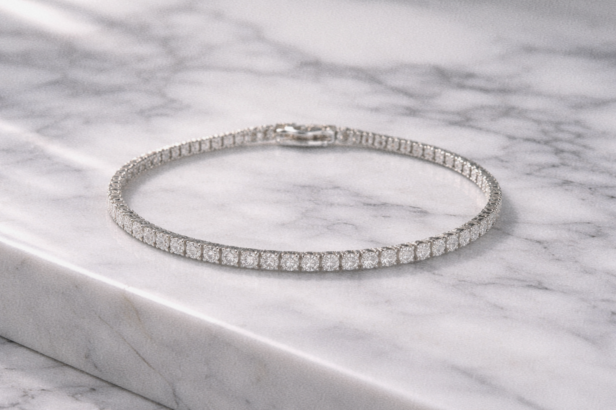 9ct White Gold 3.21ct Lab-Grown Diamond Tennis Bracelet
